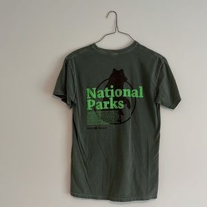 Parks Project National Parks T-shirt, hunter green/grey color, men’s size medium